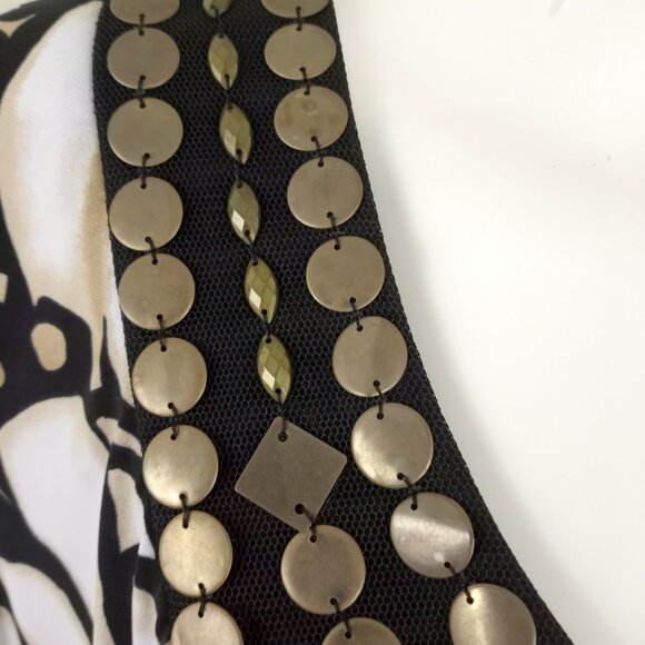 Sandra Darren Tan Black Floral Print Embellished Sleeveless Shift Dress - Picture 2 of 10